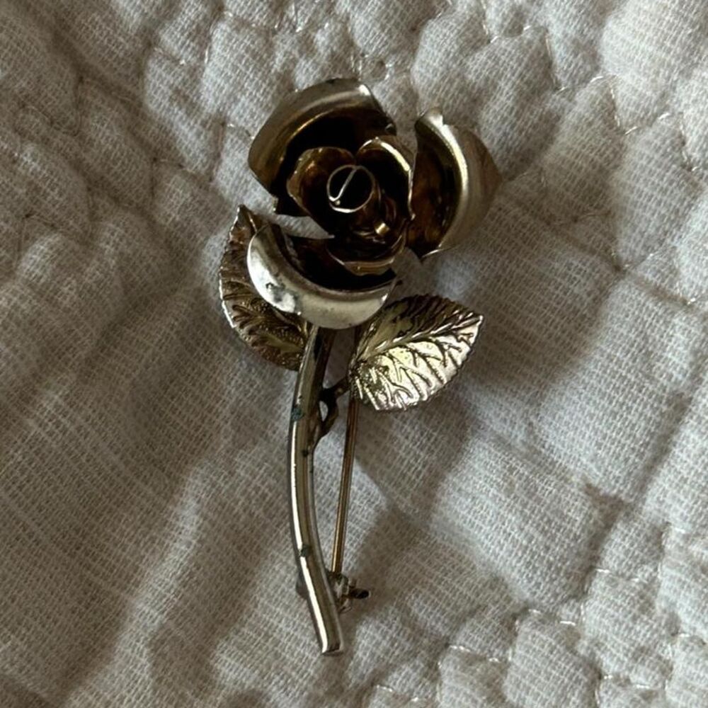 American-vintage Women's Gold and Silver Jewellery